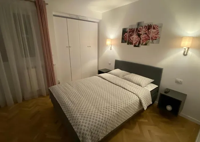 Center Loft
