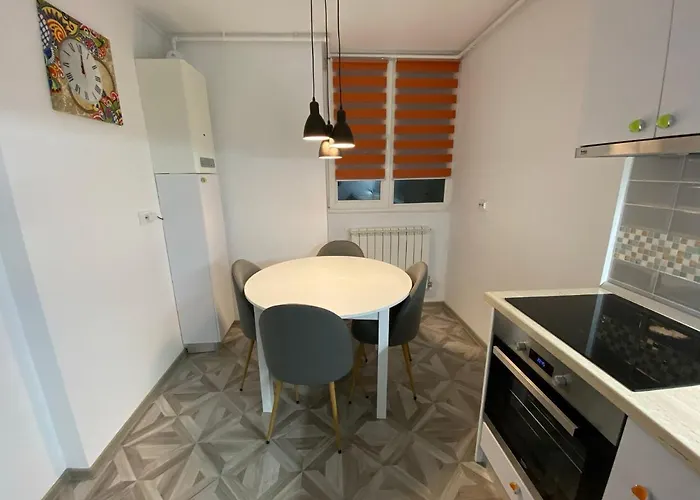 Center Loft